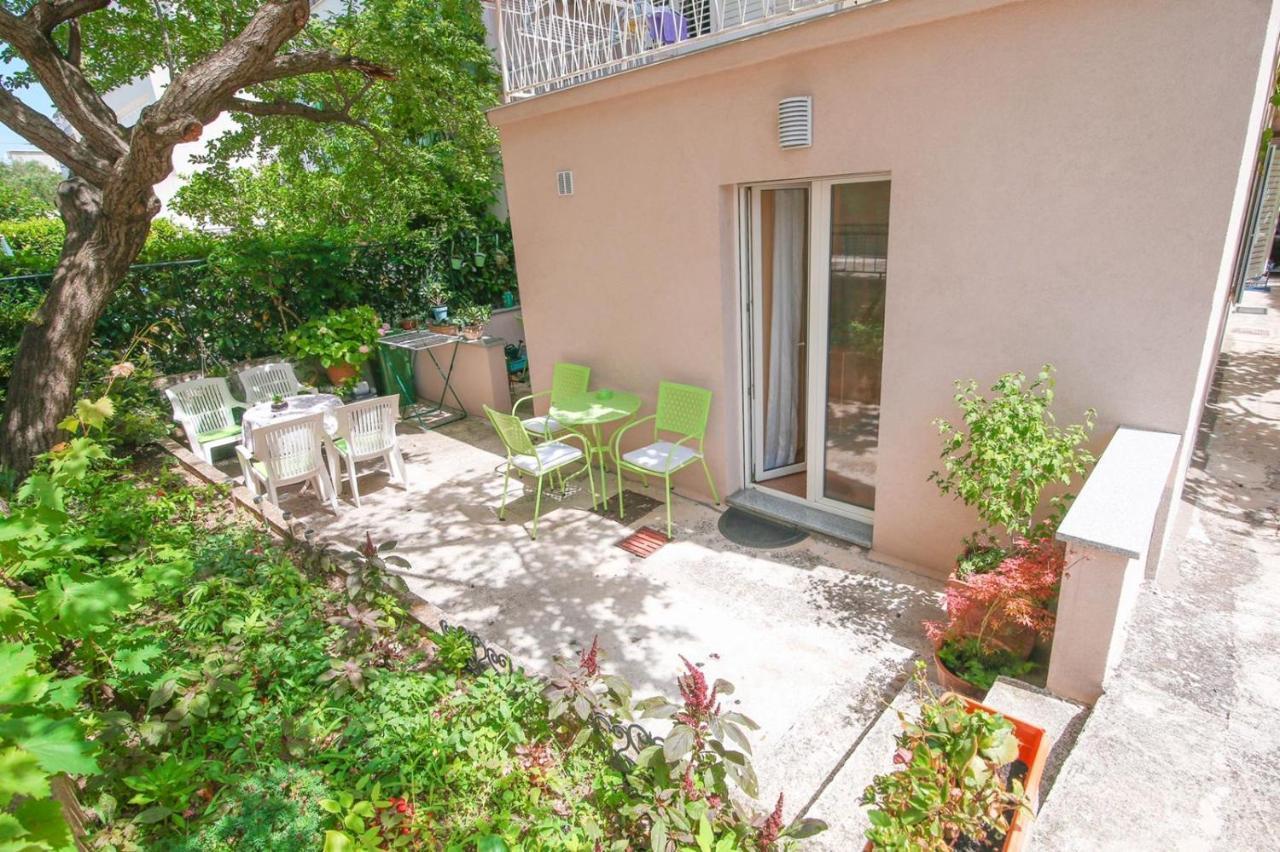 Studio Laura-Spacious Studio On The Main Beach Makarska Zewnętrze zdjęcie