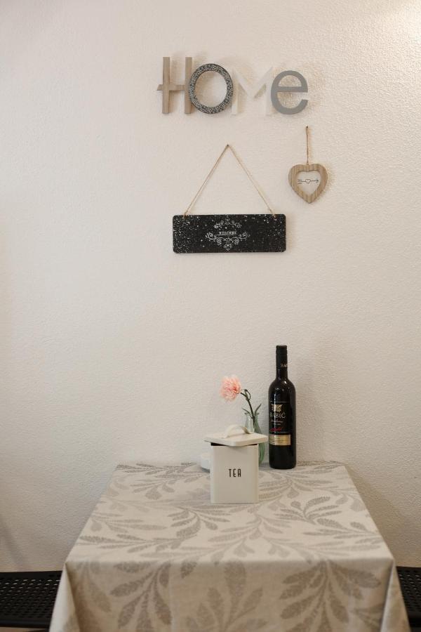 Studio Laura-Spacious Studio On The Main Beach Makarska Zewnętrze zdjęcie