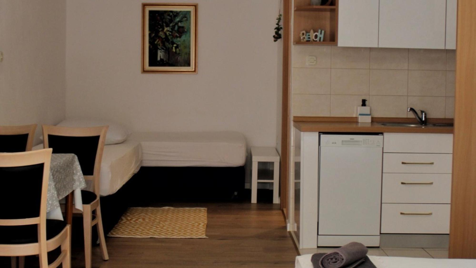 Studio Laura-Spacious Studio On The Main Beach Makarska Zewnętrze zdjęcie