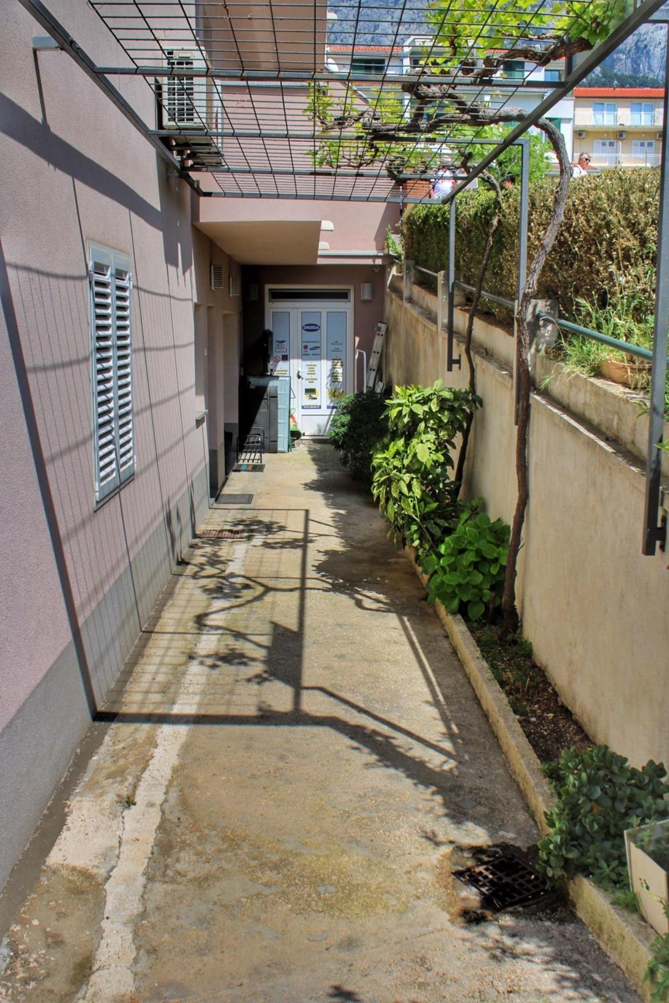 Studio Laura-Spacious Studio On The Main Beach Makarska Zewnętrze zdjęcie