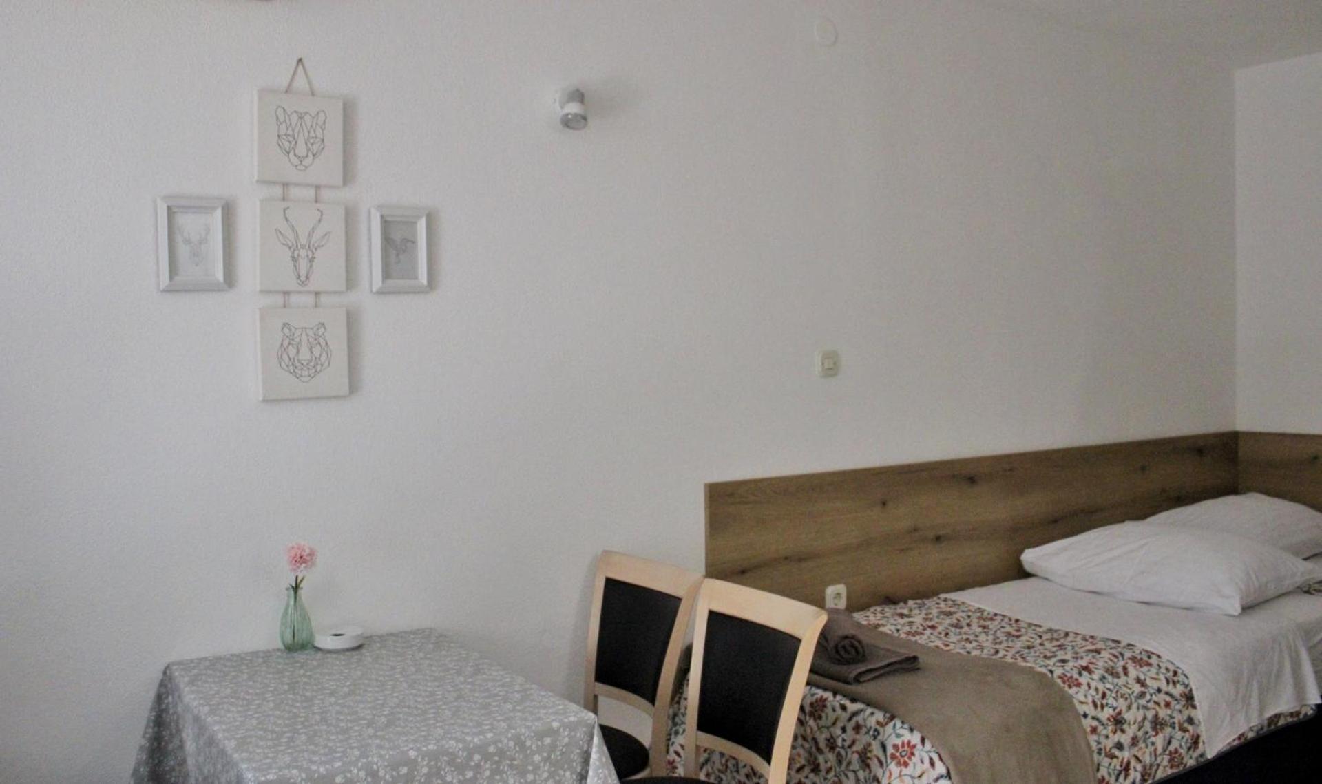 Studio Laura-Spacious Studio On The Main Beach Makarska Zewnętrze zdjęcie